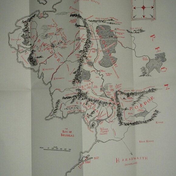 The LORD Of The RINGS 3 Volume Set by JRR Tolkien in Slipcase As New - Picture 8 of 8